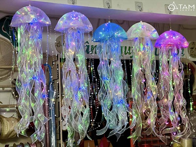 Lồng đèn con sứa xà cừ đèn Led [2 Size - 5 màu chọn] LDEN-NHUA-04